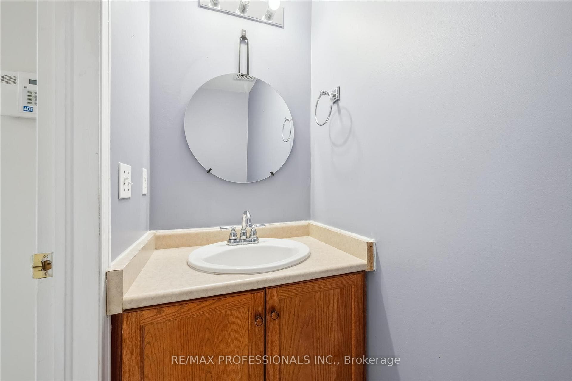 165 Silurian Drive photo 16