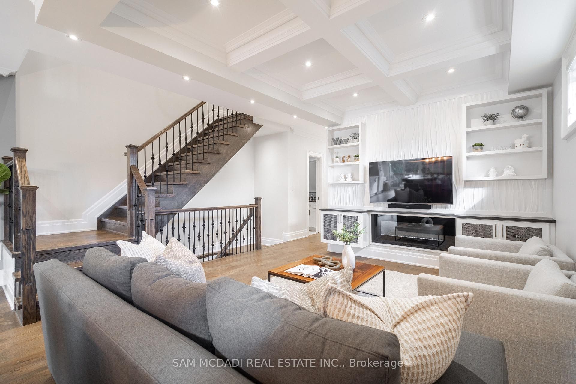 34A Pine Avenue photo 9
