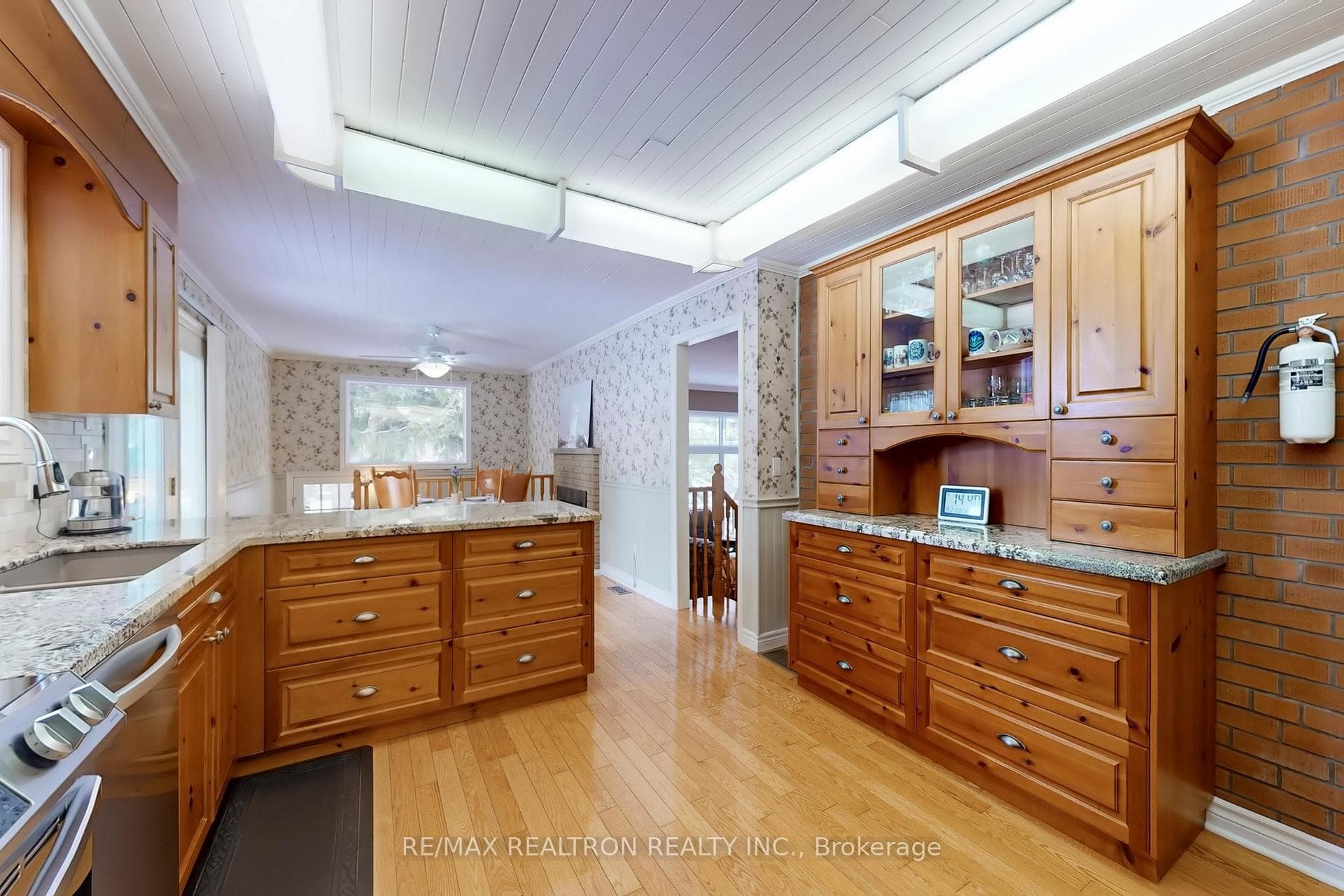 26 Kennedy Road photo 12