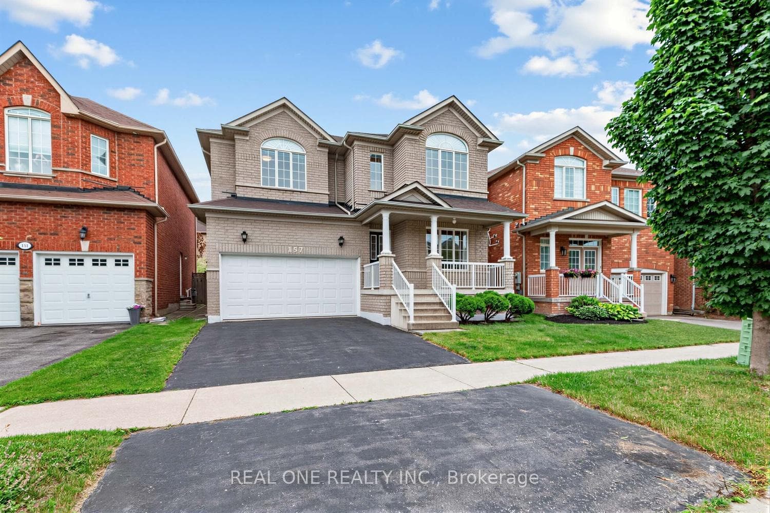157 Forecastle Road photo 2