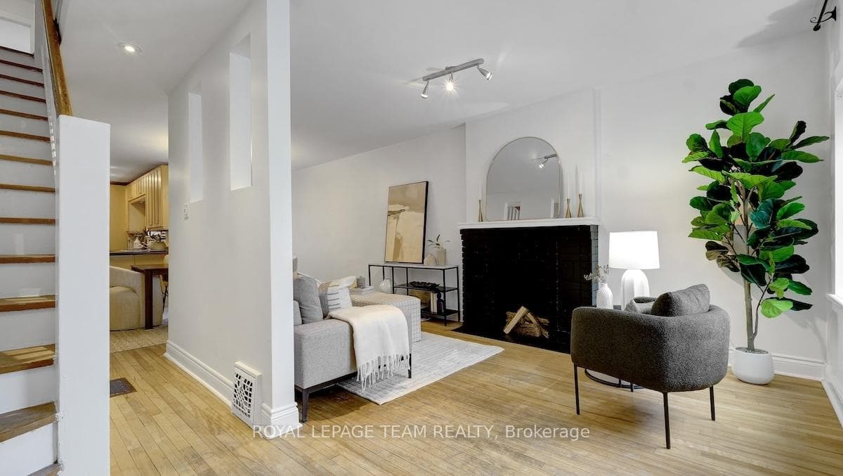 43 Beverley Avenue photo 5