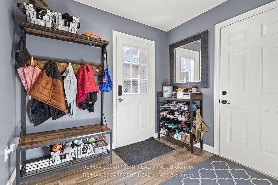 21 Tuscani Drive photo 13