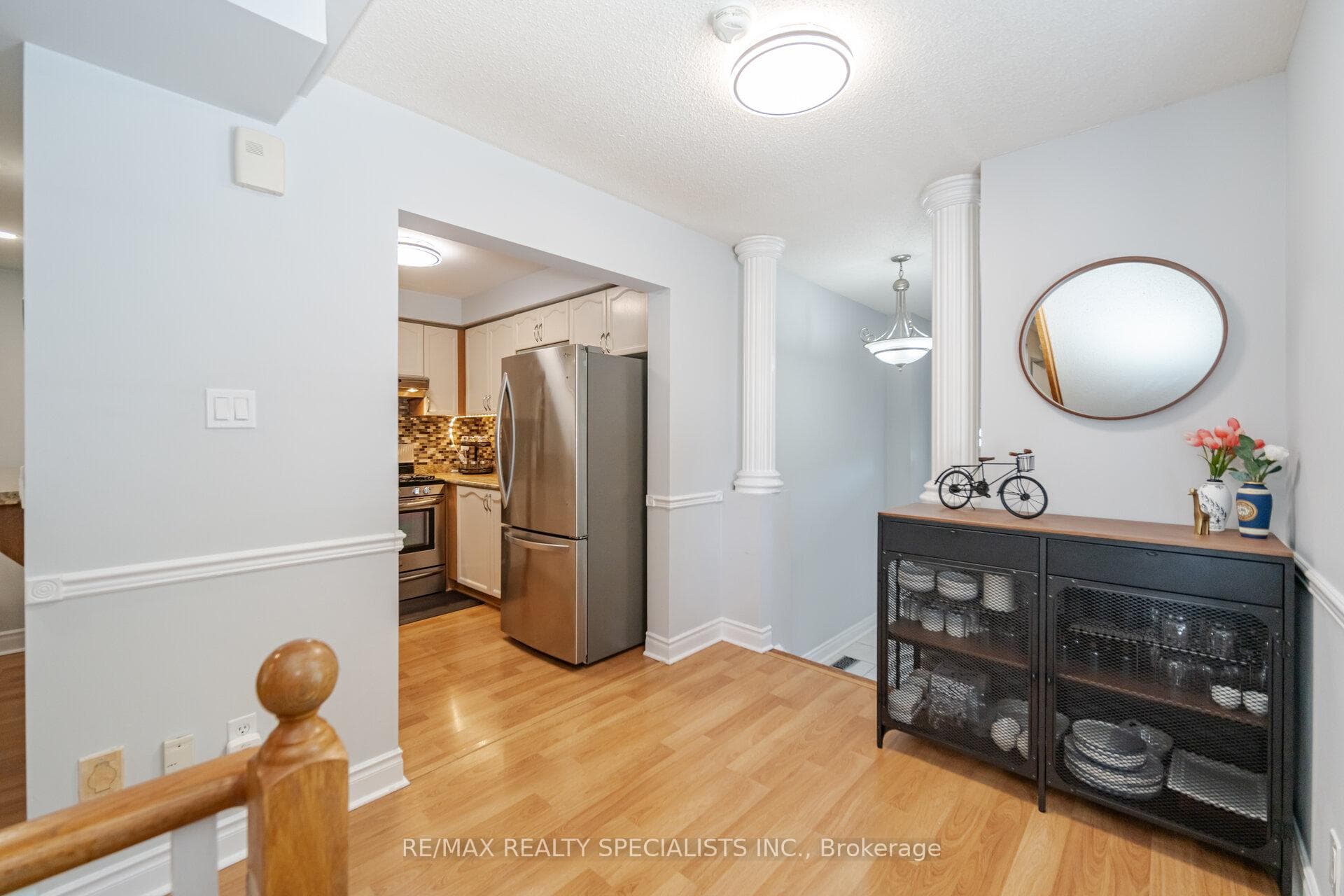 2350 Britannia Road Unit 1 photo 7