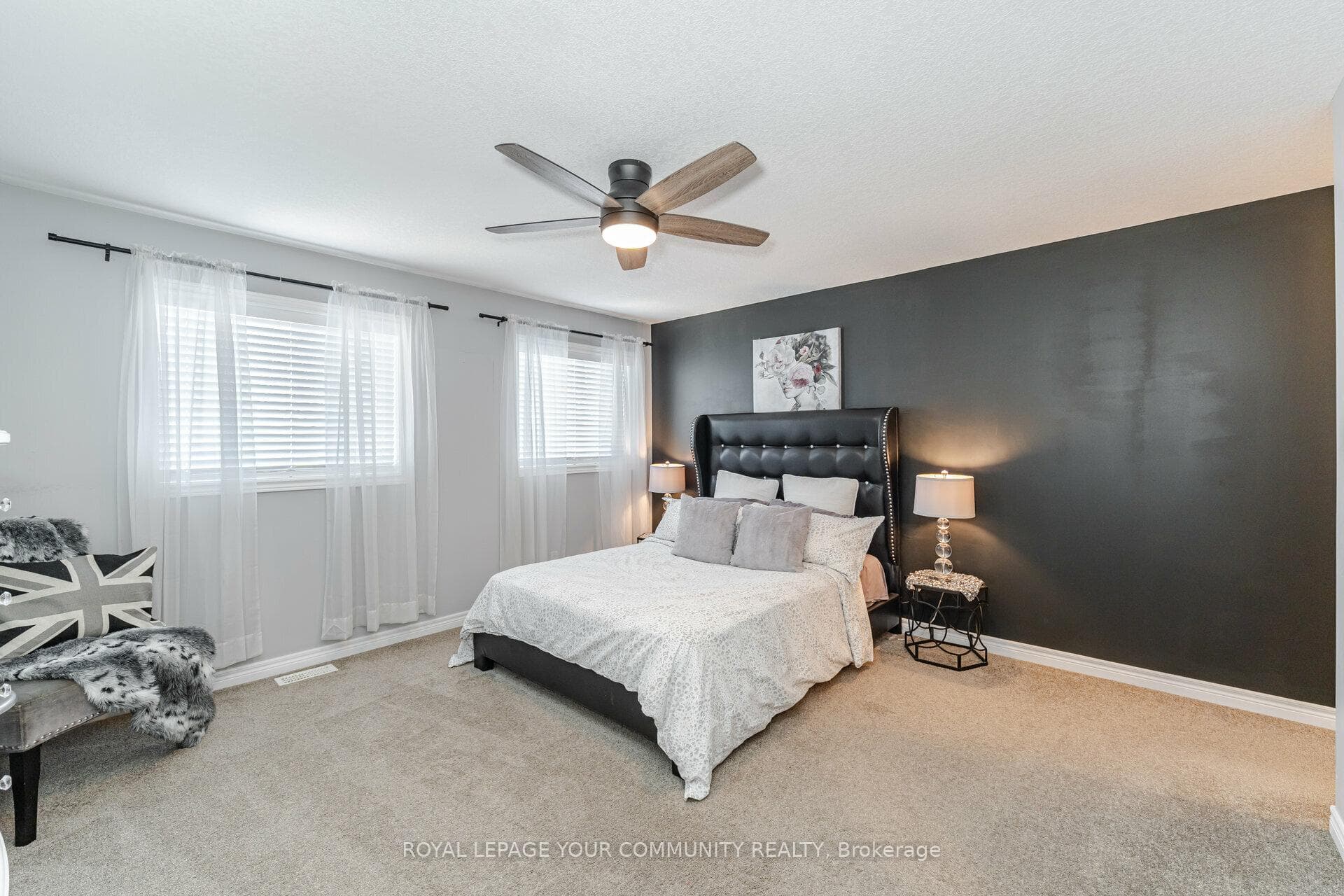 8 Laverty Crescent photo 10