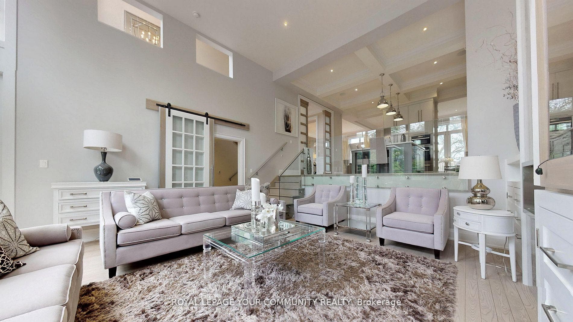 16 Claridge Drive photo 14