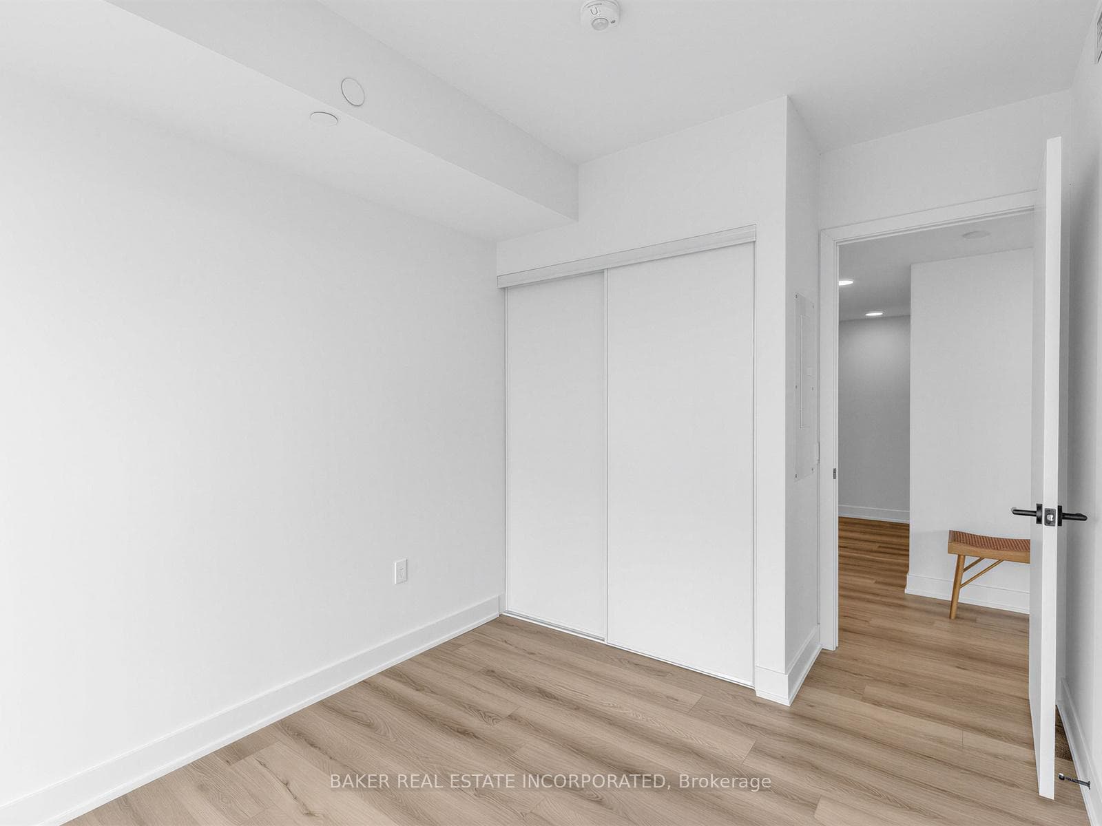 758 Dovercourt Road Unit 1102 photo 8