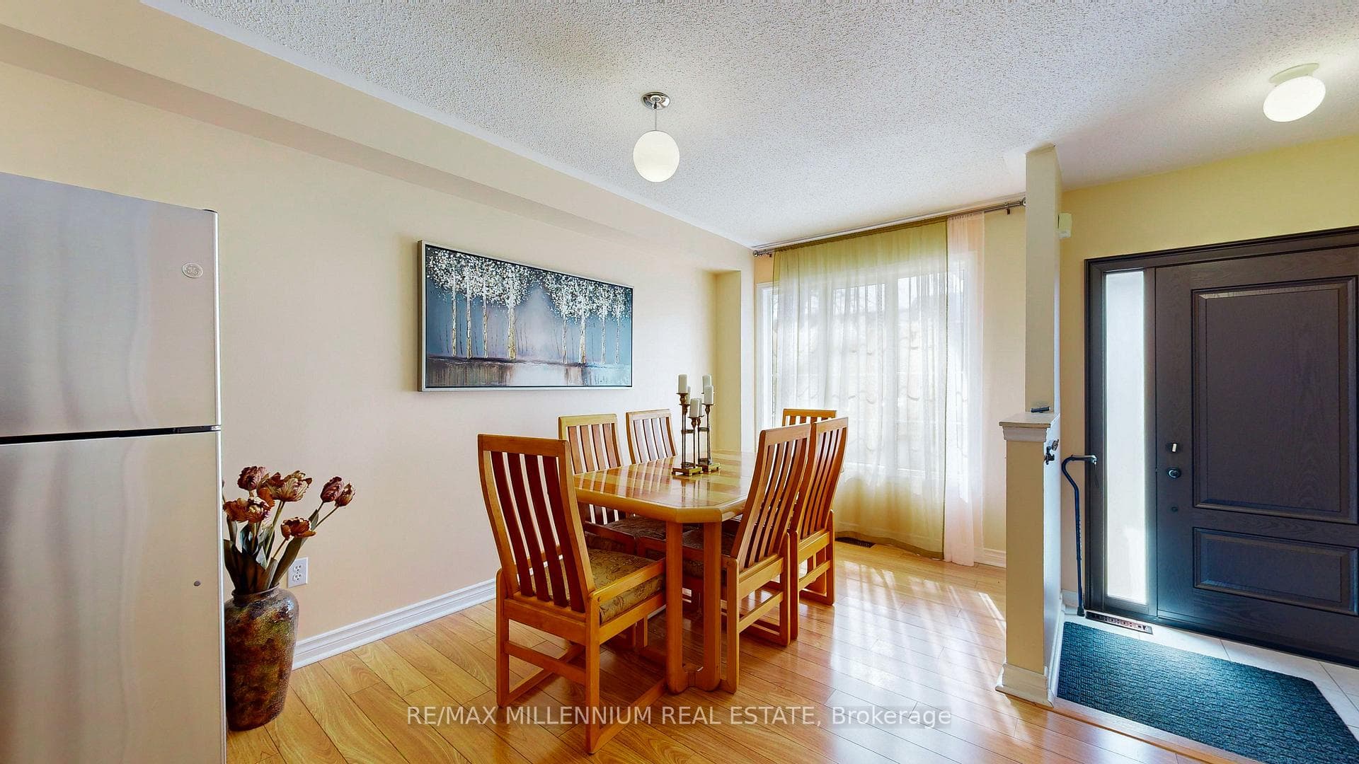 353 Flagstone Way photo 10