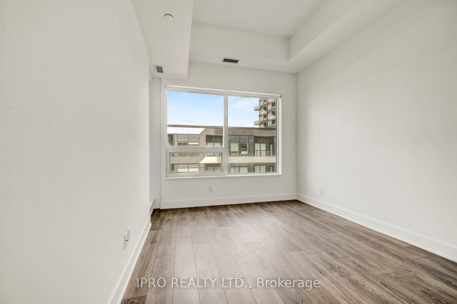 2481 Taunton Road Unit 459 photo 11