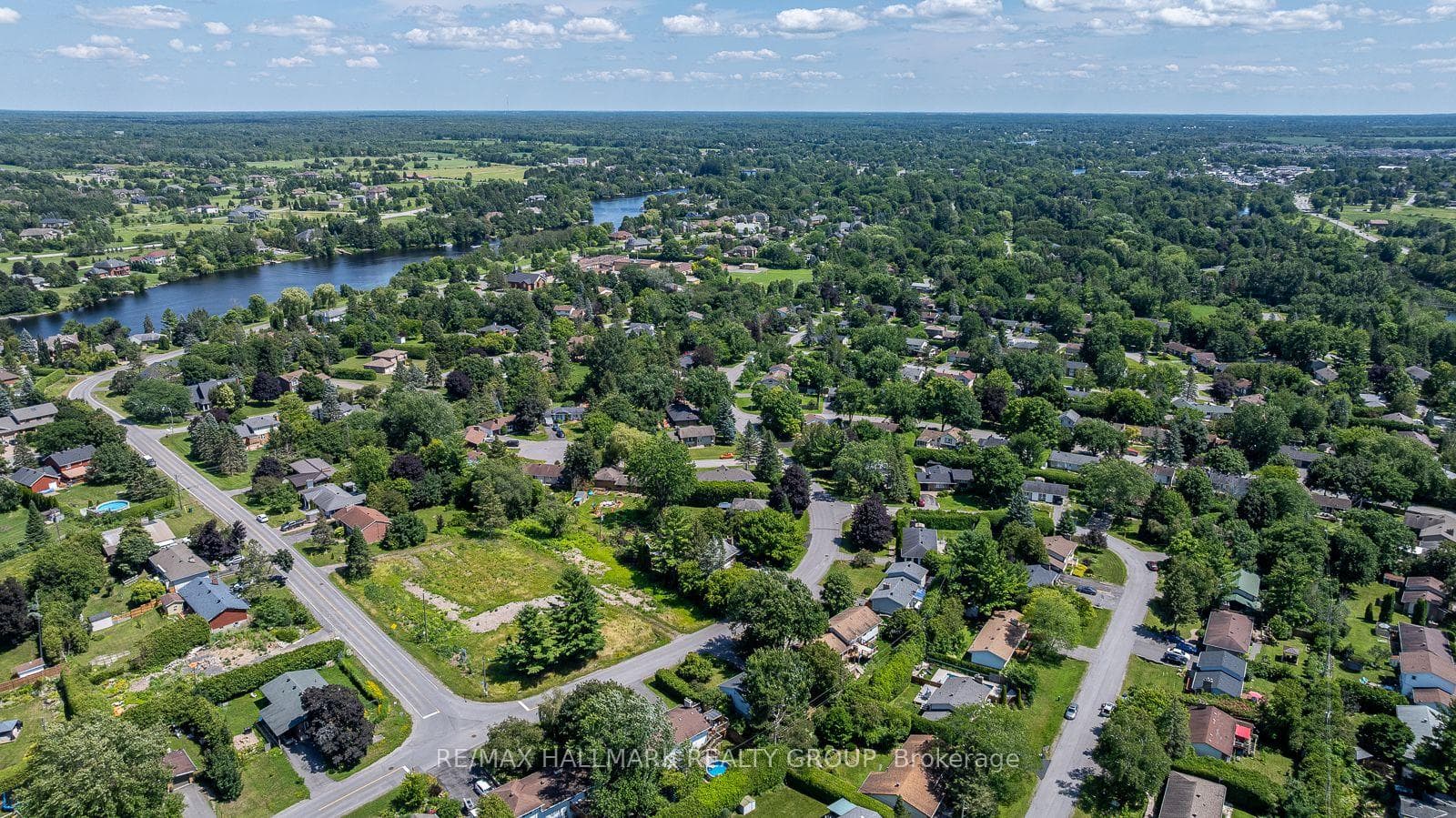 5290 Driscoll Drive photo 29