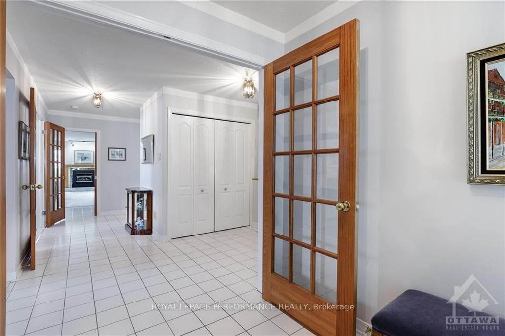 23 BASLAW Drive photo 5