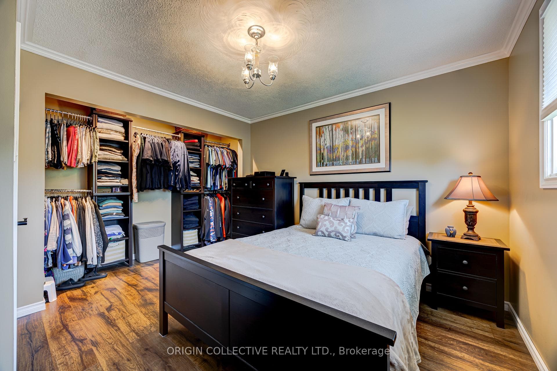 444 William Street photo 13