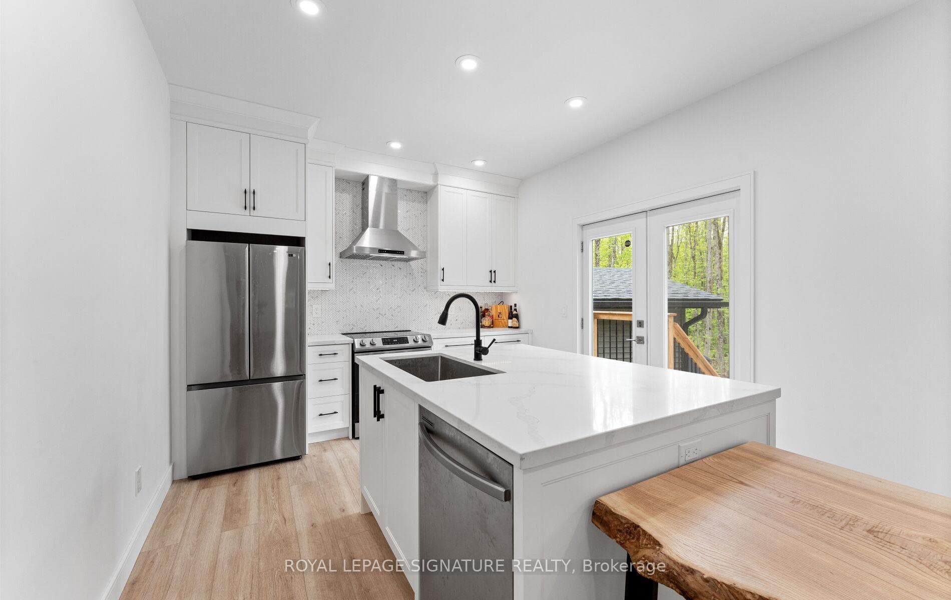 44 Sunnyshore Park Drive photo 12