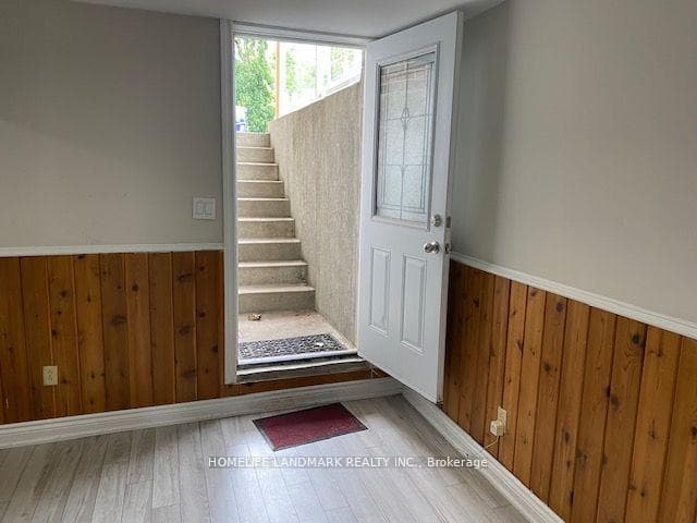 1872 Parkside Drive photo 4