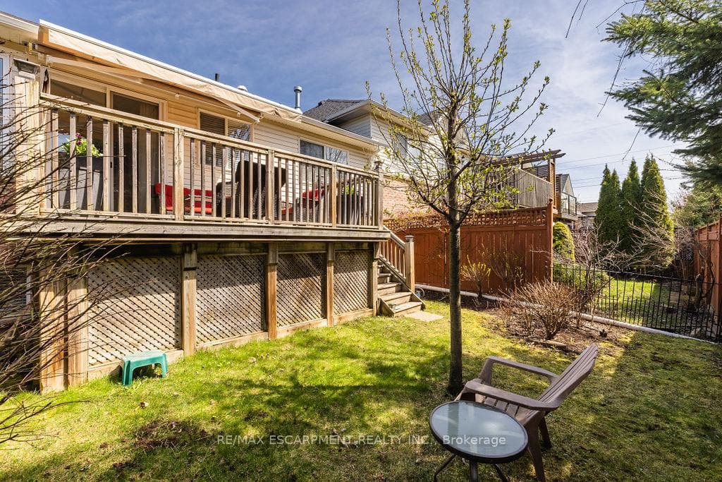 2948 Singleton Common N/A photo 35