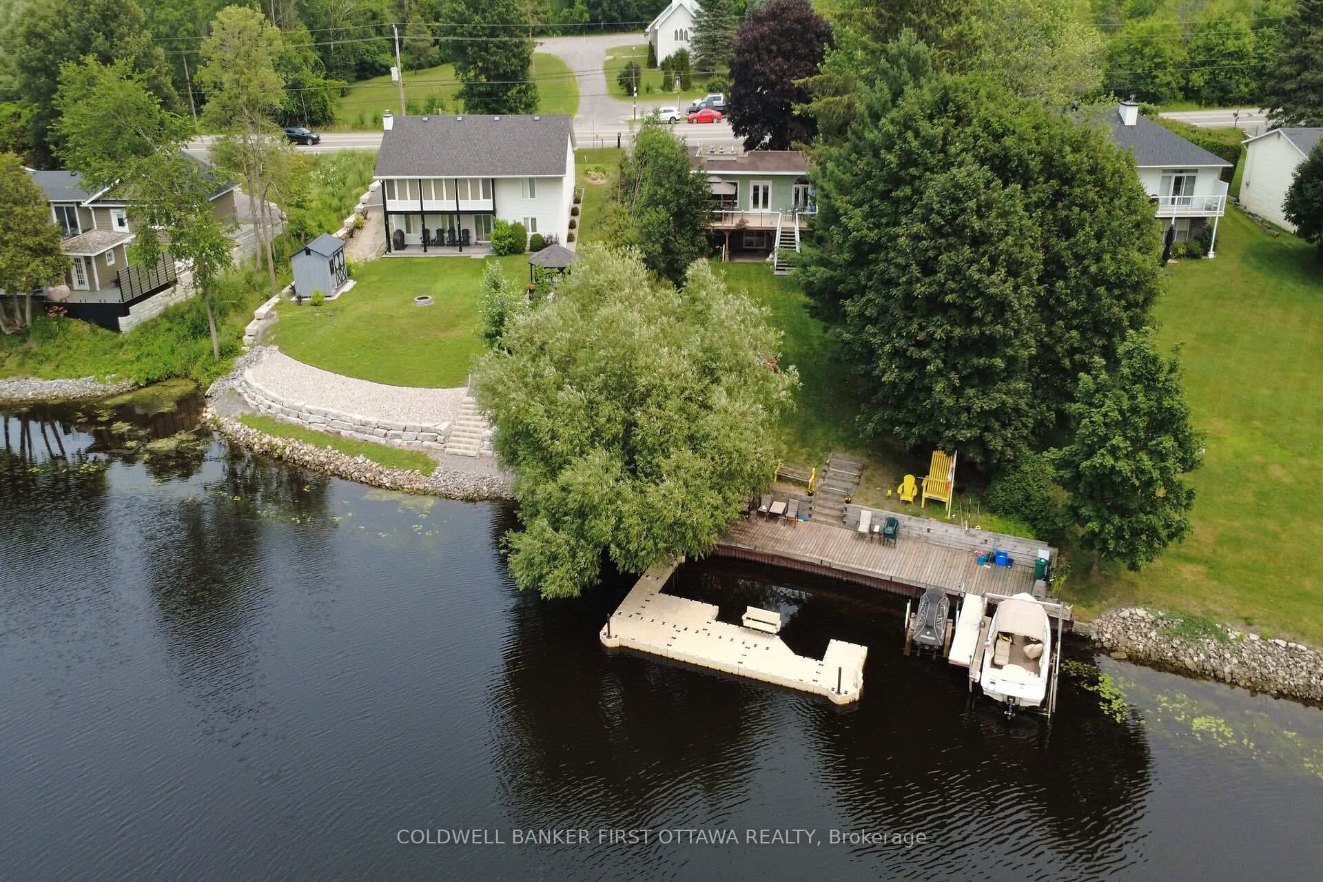 2014 River Road photo 37