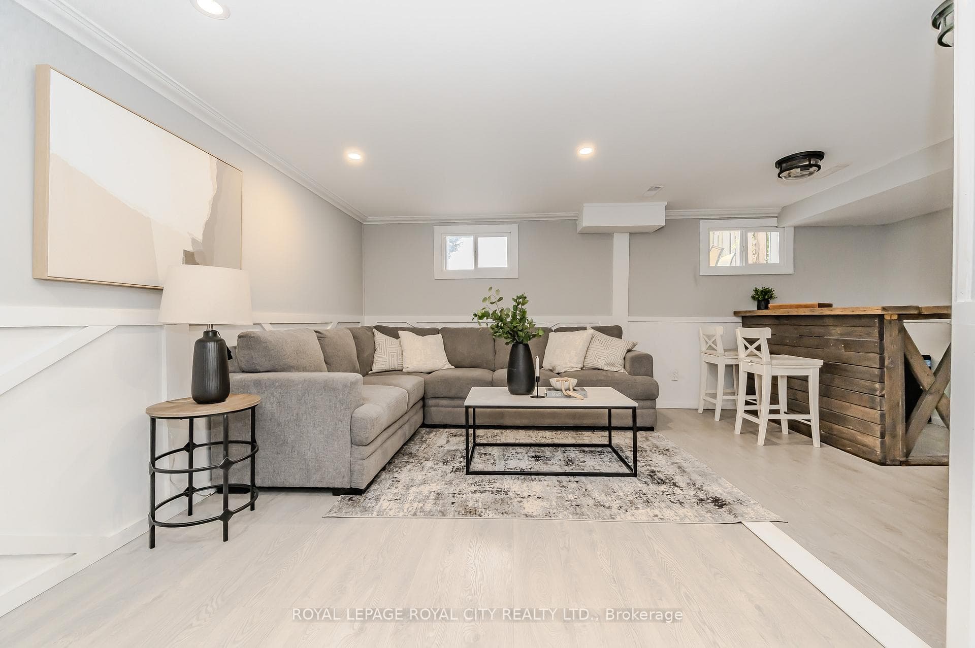 16 Nickolas Crescent photo 33