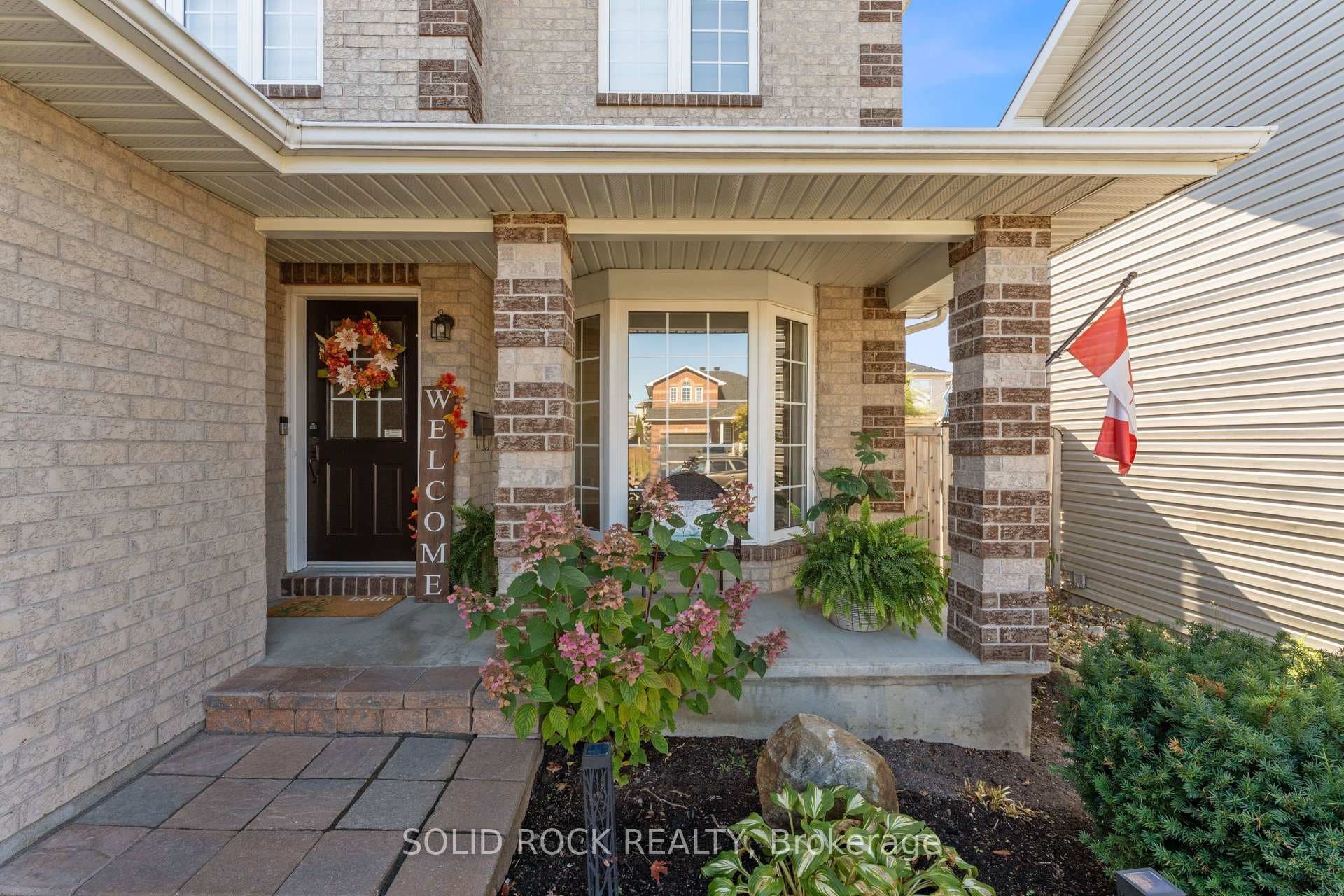 737 Vermillion Drive photo 3