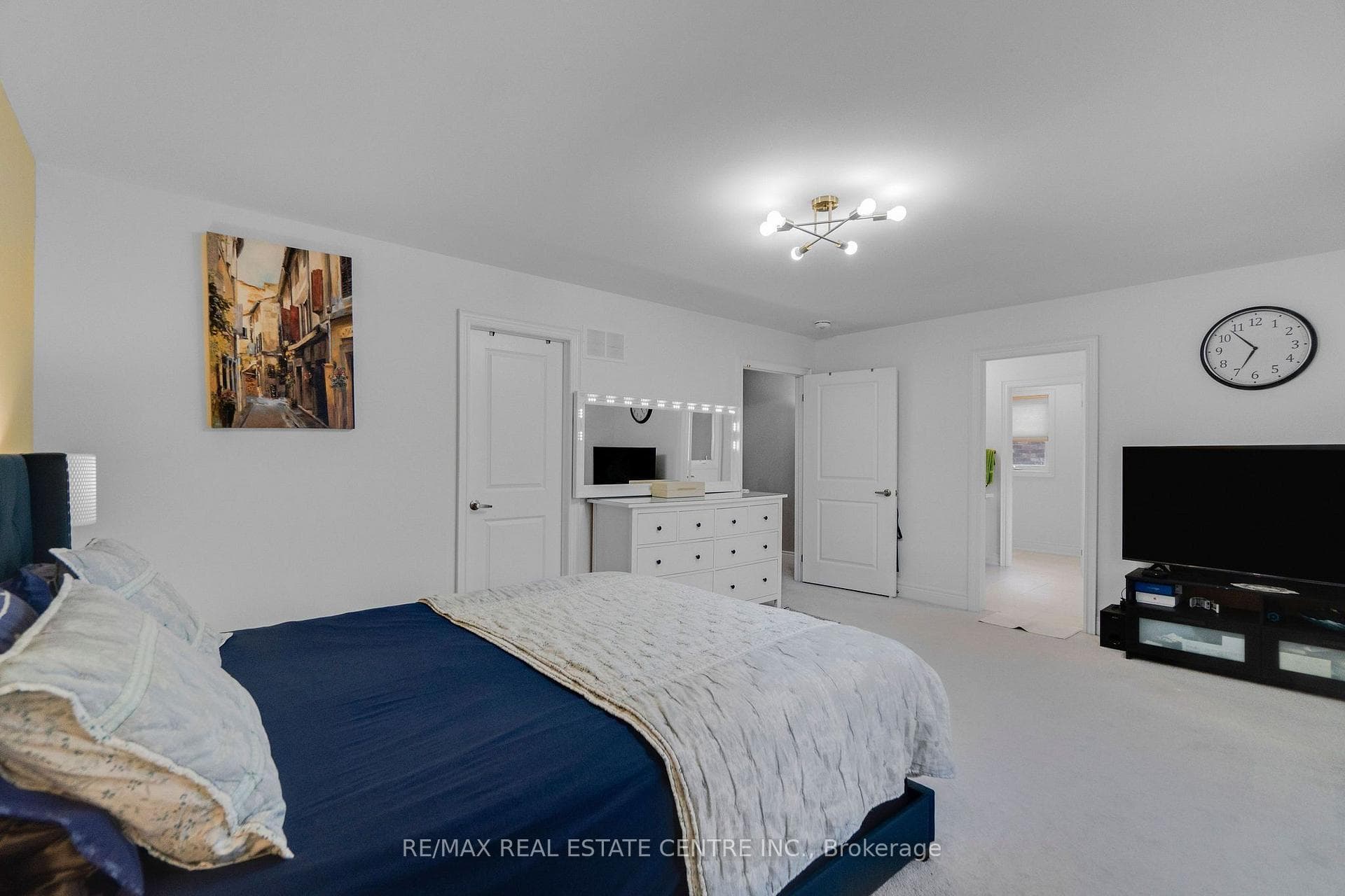 1319 Britton Crescent photo 23