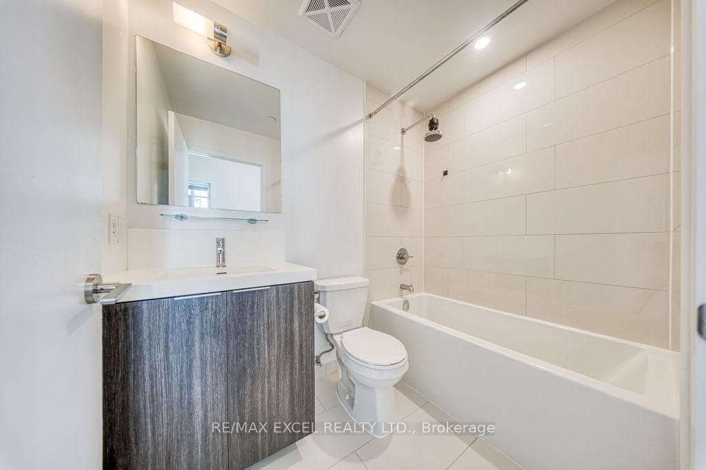 225 Sumach Street Unit 1009 photo 45