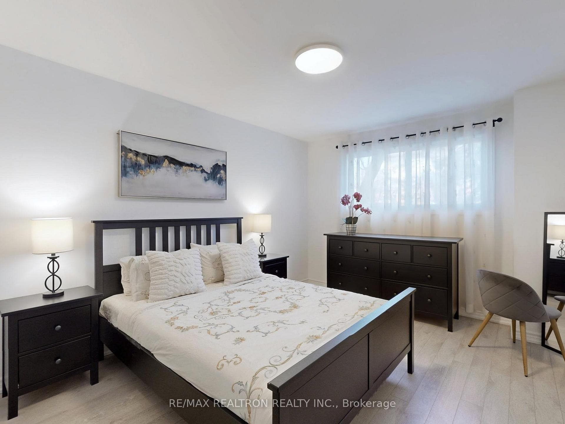 33 Angus Drive photo 30