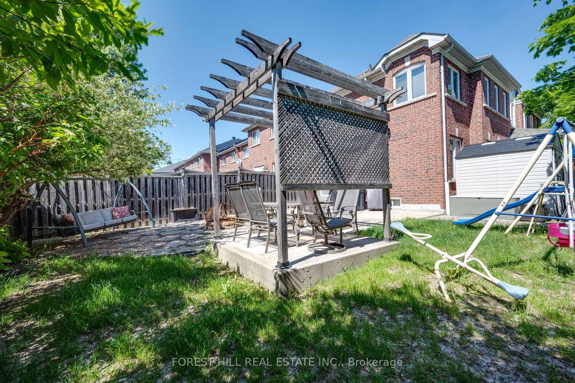 59 Banbrooke Crescent photo 28