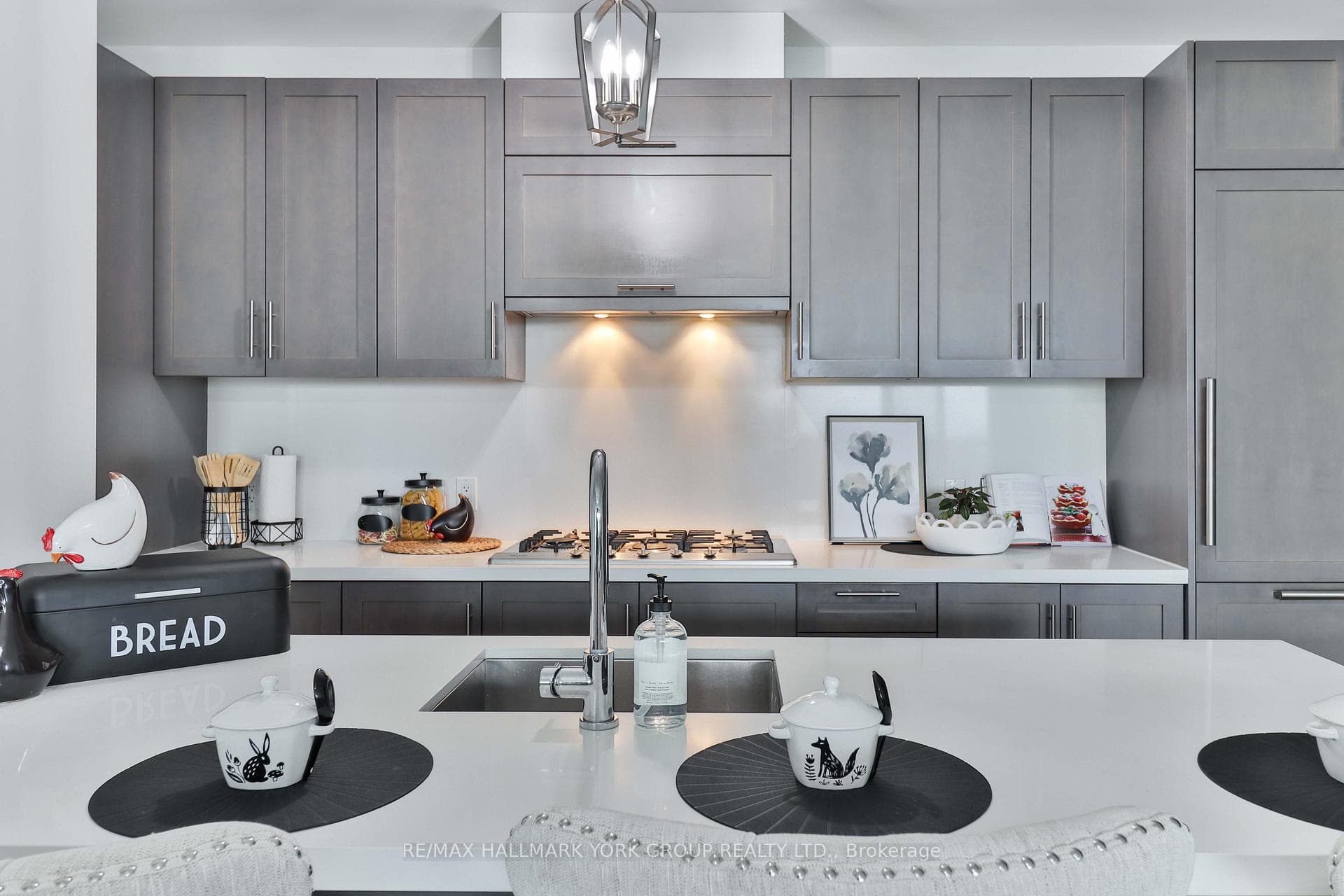 29 Queens Quay Unit 505 photo 15