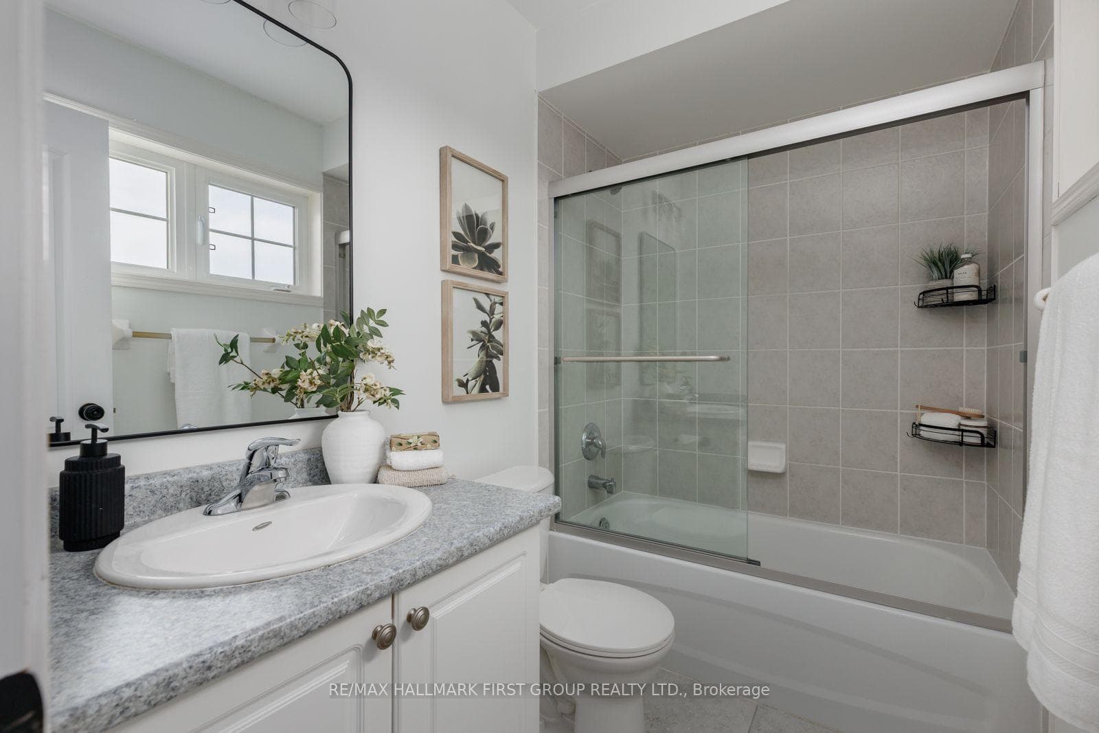 44 Milligan Street photo 23