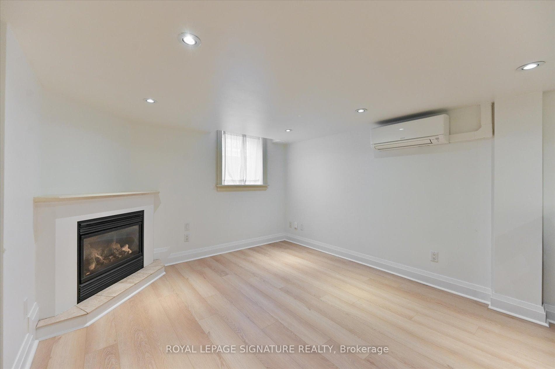 17B Cardinal Place photo 12