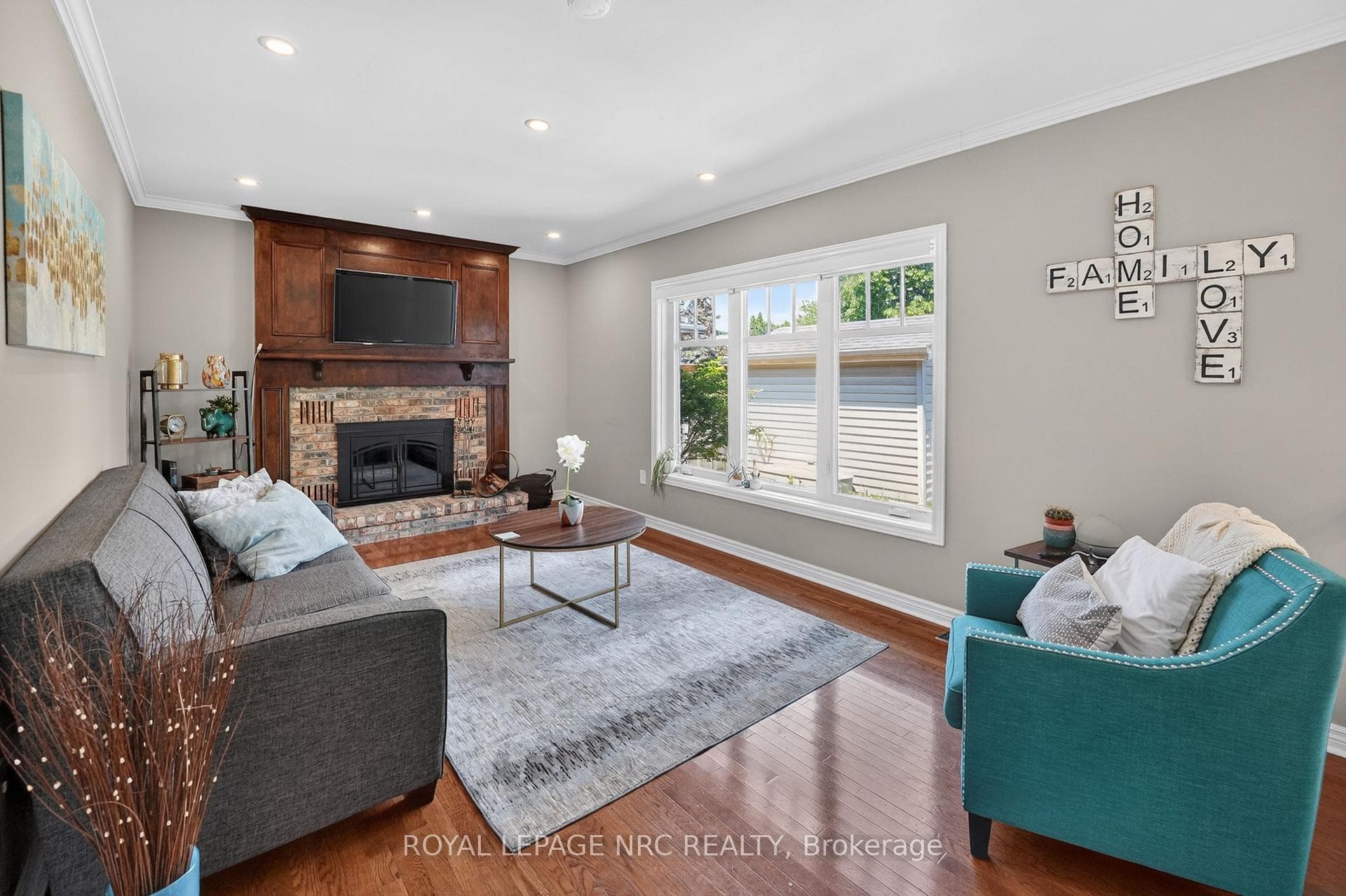 4 Bolger Drive photo 13