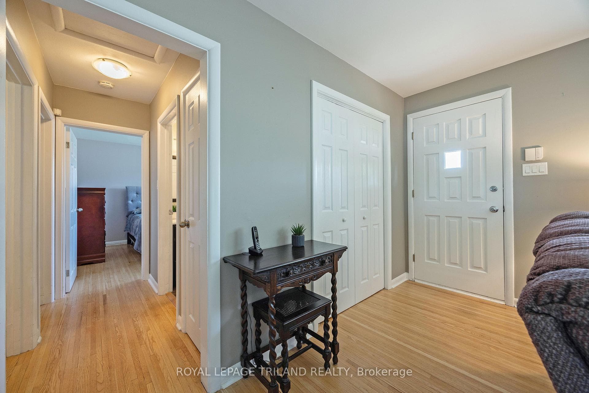 107 Tweedsmuir Avenue photo 5