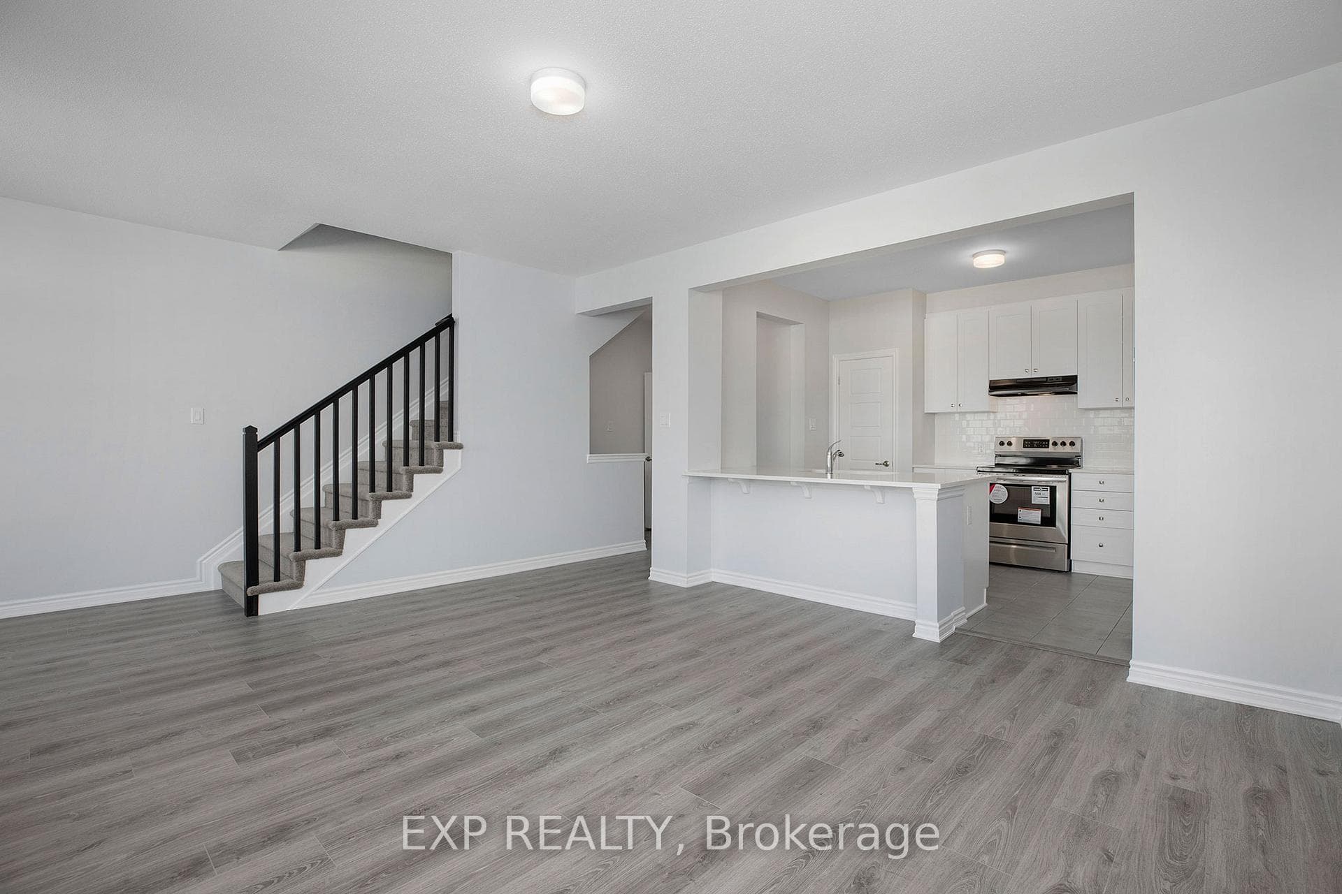 96 BALLINORA Way photo 2
