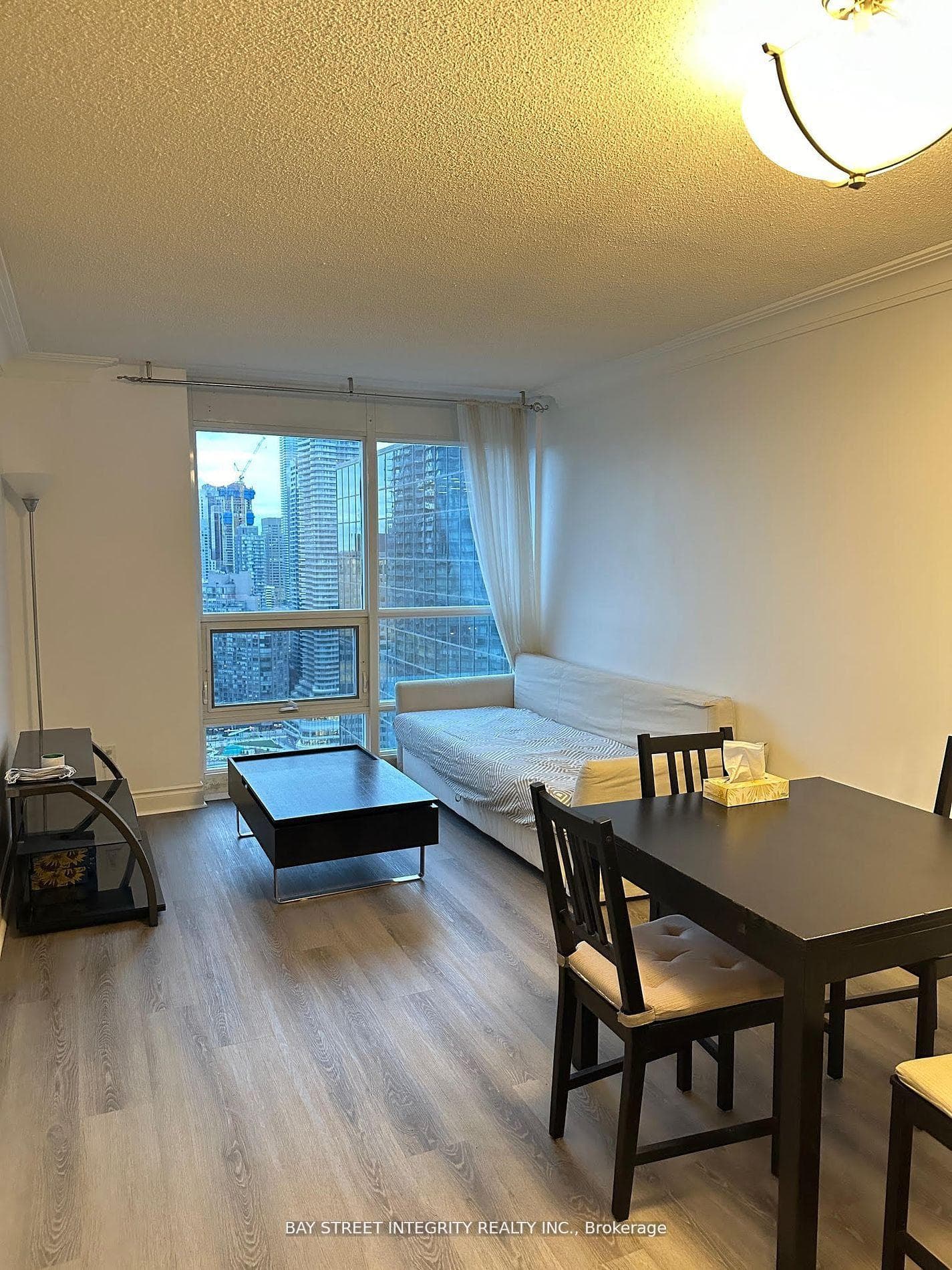 763 Bay Street Unit 4001 photo 2