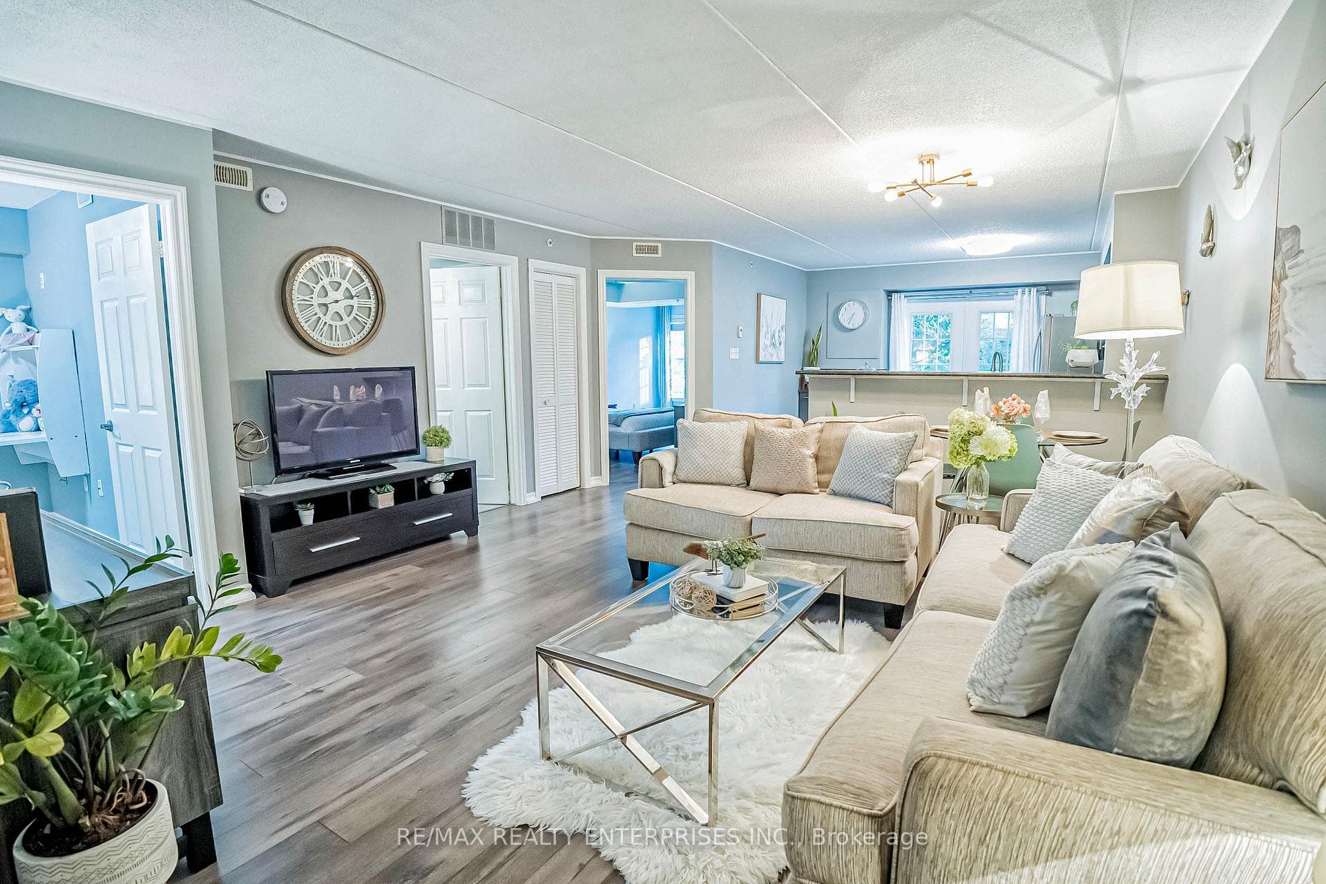 1487 Maple Avenue Unit 105 photo 4