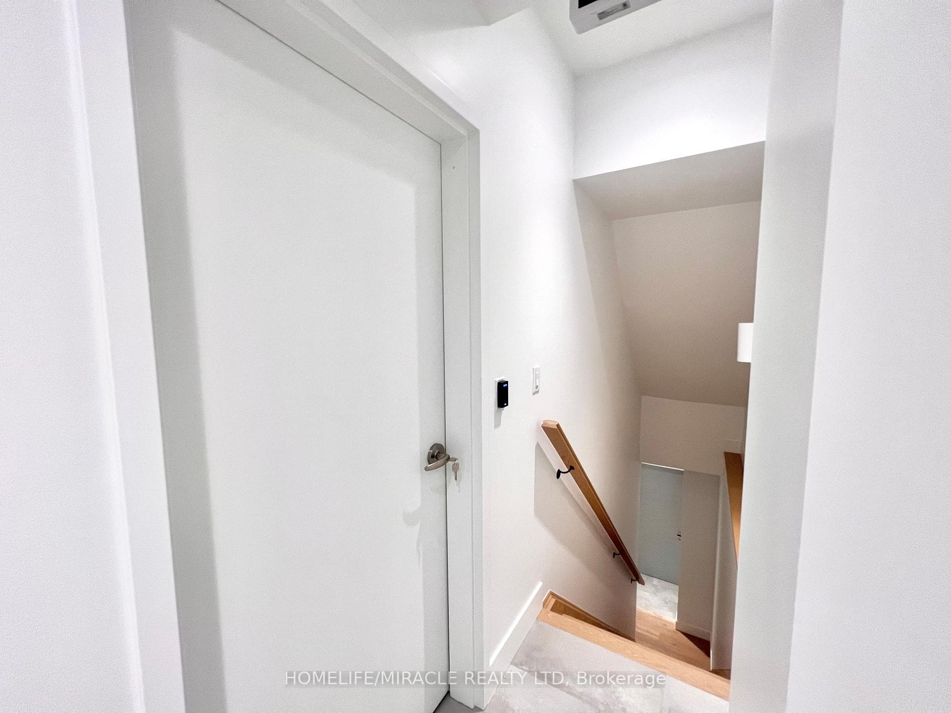 299 Ossington Avenue Unit Unit 3 photo 24