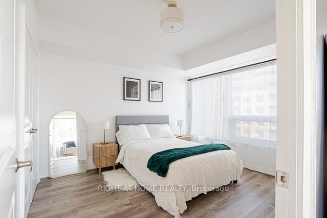 701 Sheppard Avenue Unit 512 photo 16