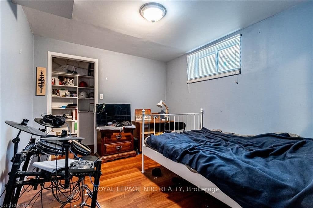 84 CEDARVALE Crescent photo 29