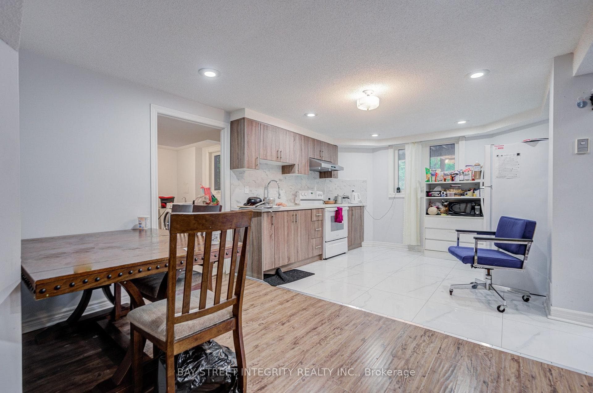 753 College Manor Drive photo 35