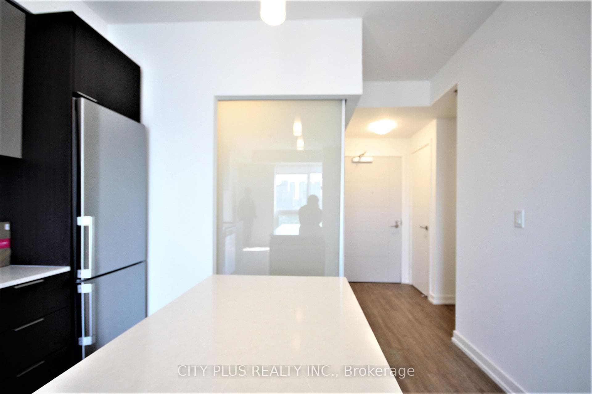 203 College Street Unit 1109 photo 8
