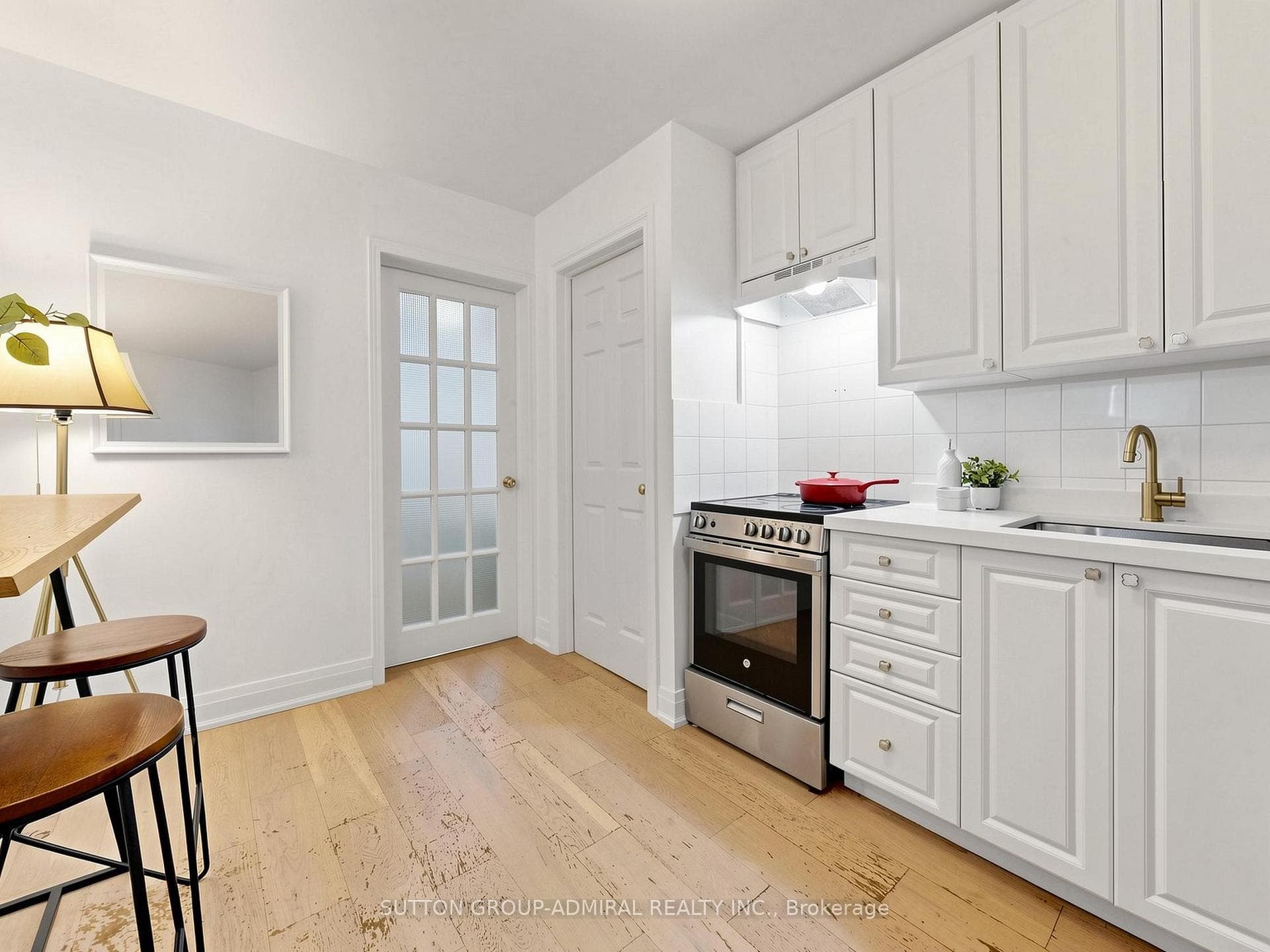 275 Victoria Park Avenue photo 16