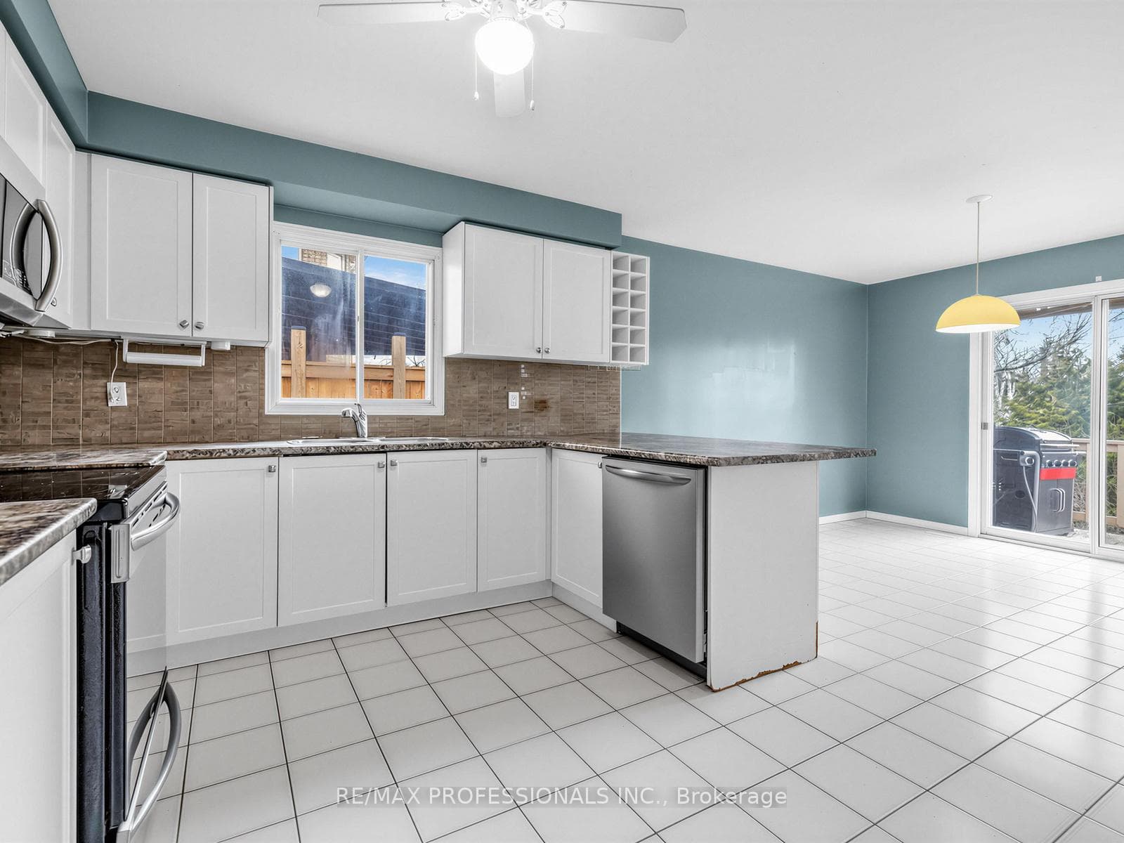 5 Coates Crescent photo 11