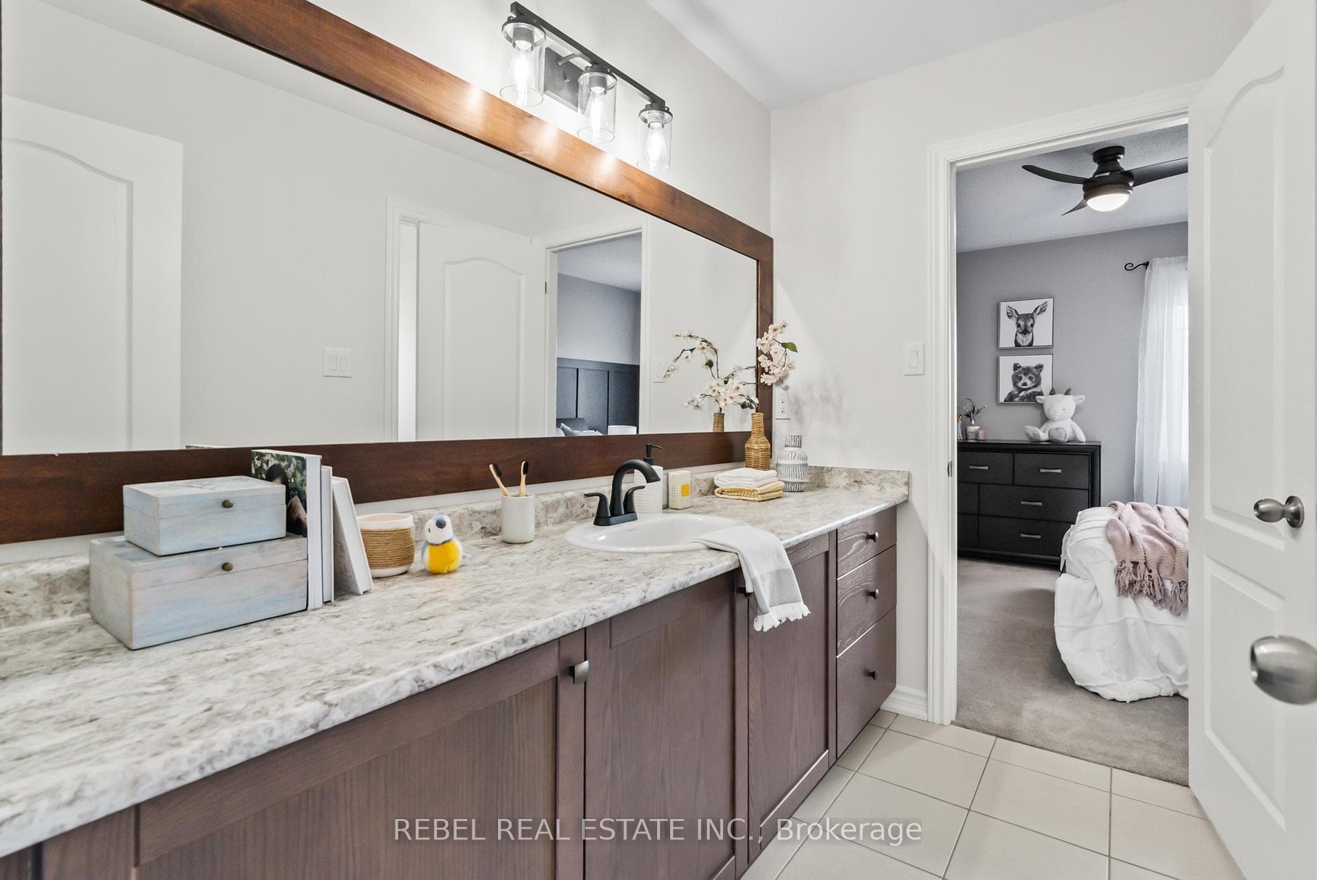 46 Willoughby Place photo 24