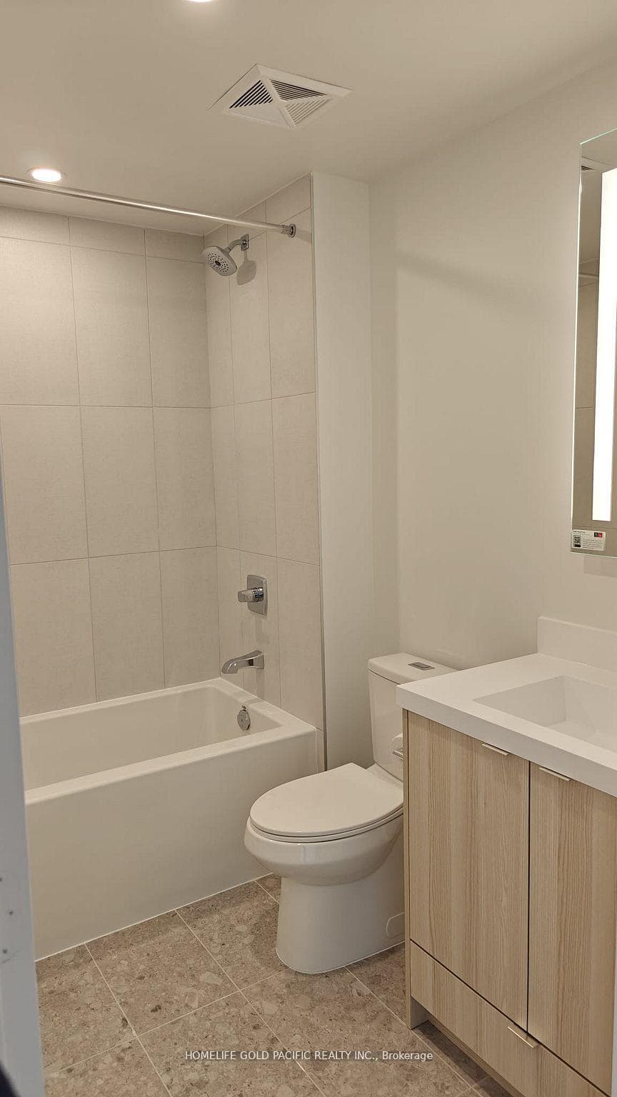 60 Central Park Road Way Unit 2008 photo 6