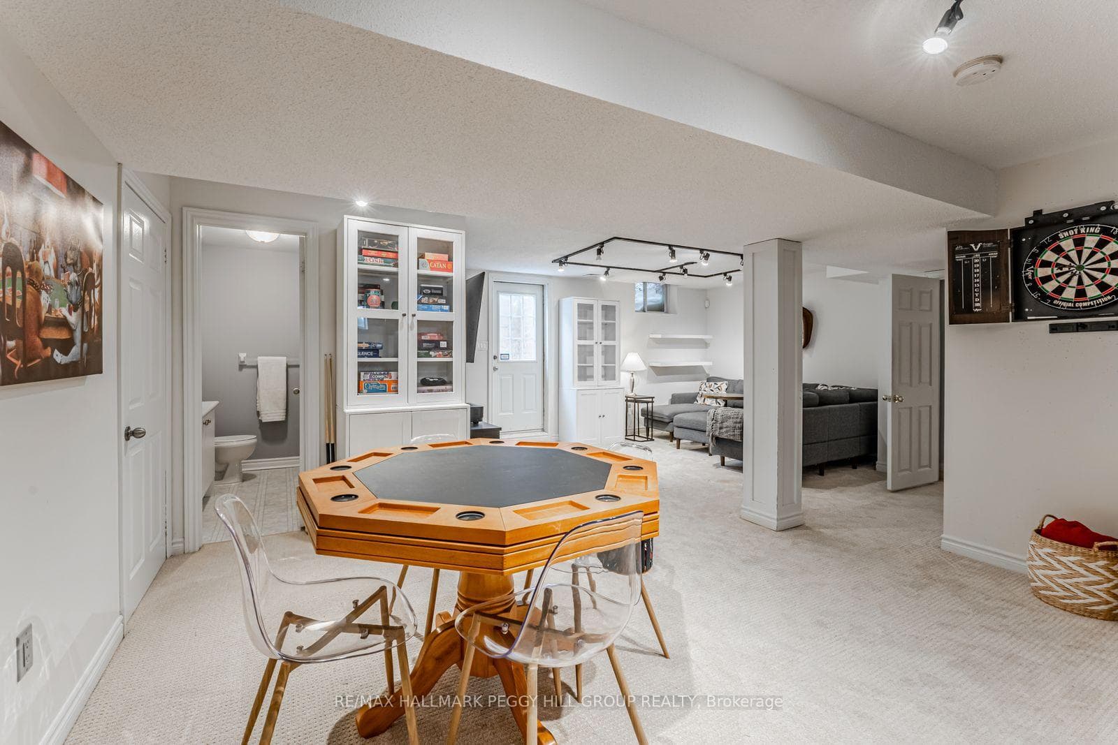 27 McAvoy Drive photo 15