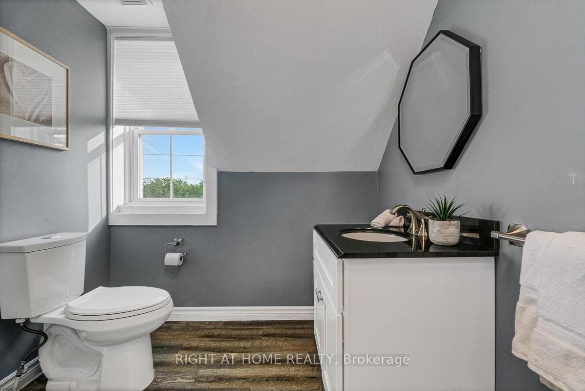 3698 Carp Road photo 20