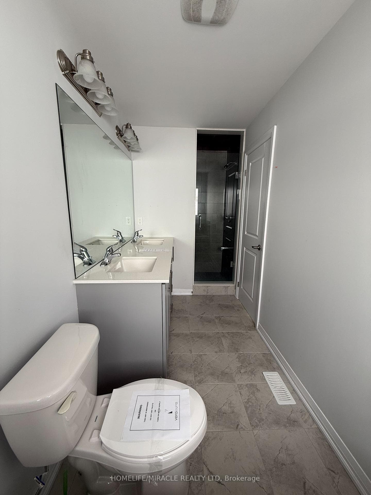 876 Sobeski Avenue photo 19