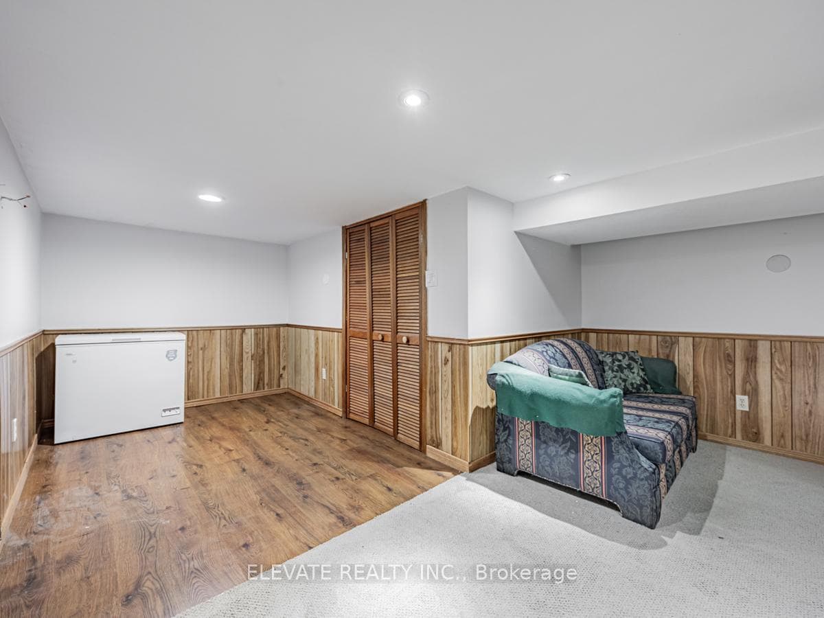 82 Glenmore Road photo 27