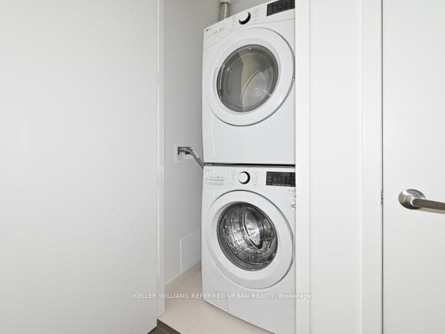 15 Lower Jarvis Street Unit 4001 photo 28