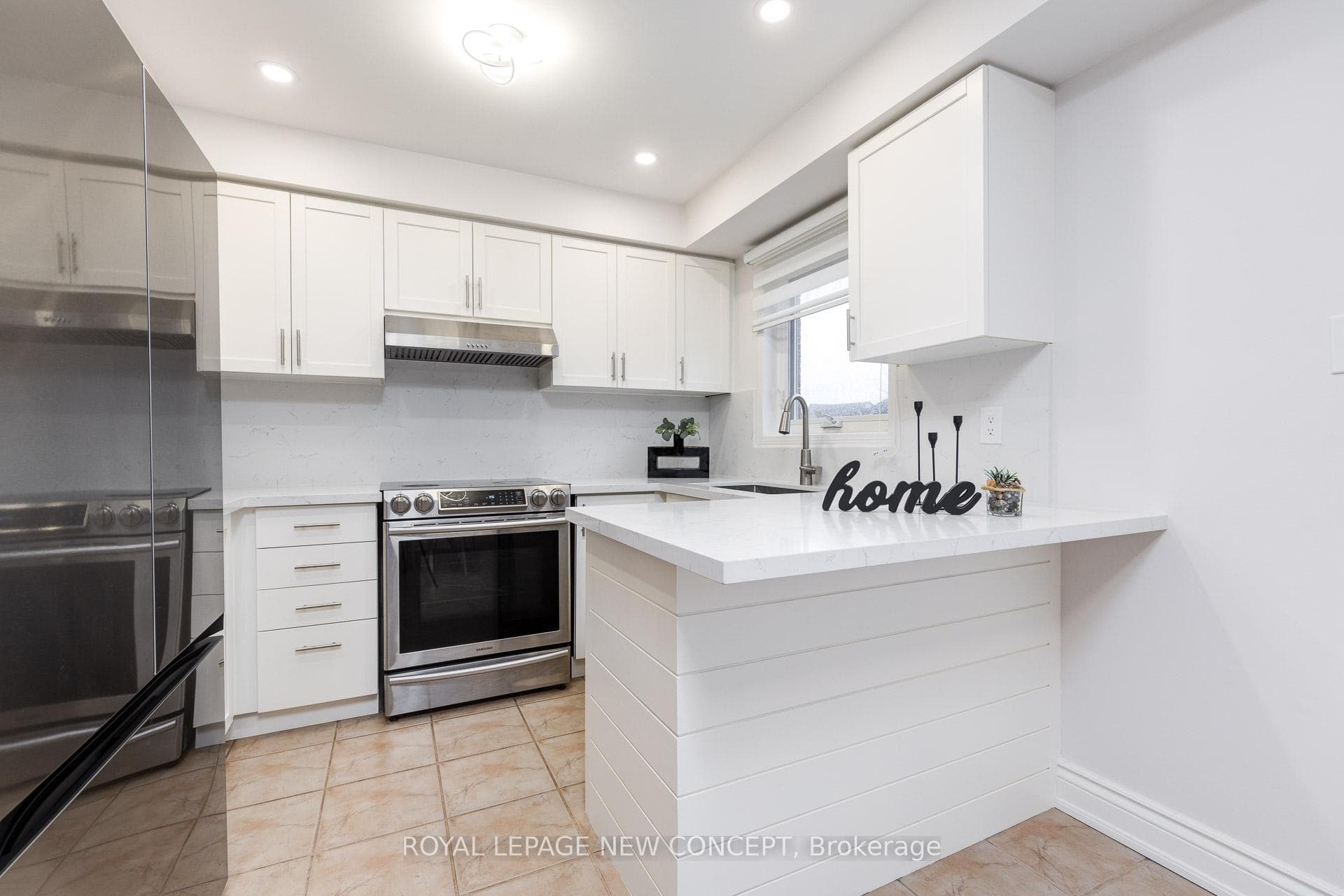 3208 Carabella Way photo 13