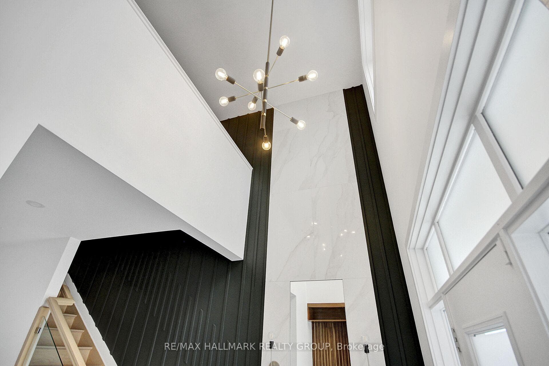 500 Paakanaak Avenue photo 18