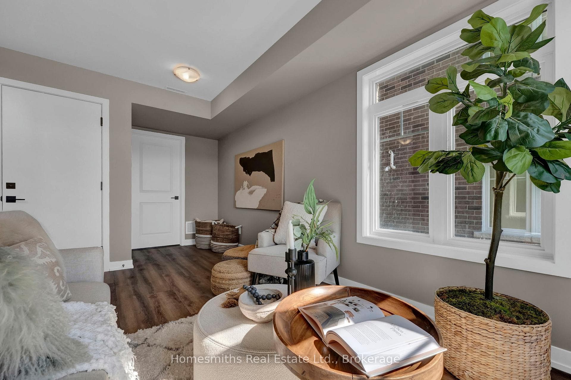 23 Addyman Crescent photo 8